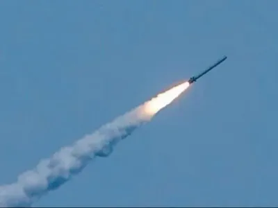 Враг нанес три ракетных и 16 авиационных ударов по Украине - Генштаб