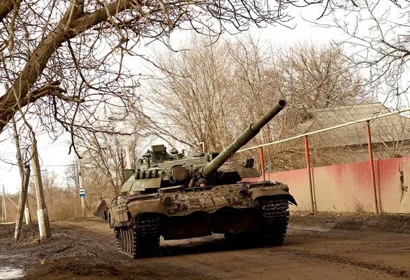 россия продолжает штурмовать Бахмут: украинские защитники отражают вражеские атаки