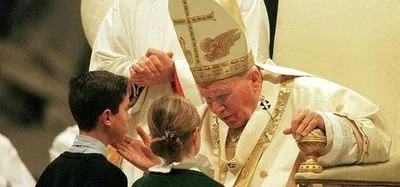 Польское телевидение: Папа Иоанн Павел II знал о сексуальных домогательствах к детям со стороны священников