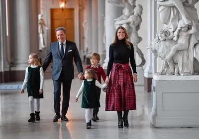 Принцеса Швеції Мадлен повернеться додому із США