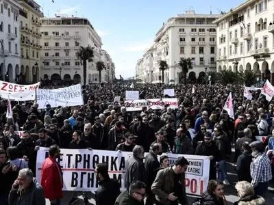 Аварія в Греції: тисячі протестувальників вимагають інвестицій у транспортну систему