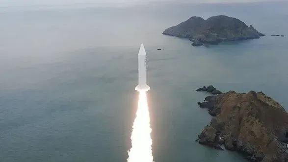 Північна Корея провела запуск балістичної ракети