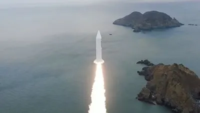 Північна Корея провела запуск балістичної ракети