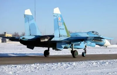 Под владивостоком в россии партизаны сожгли боевой самолет Су-27