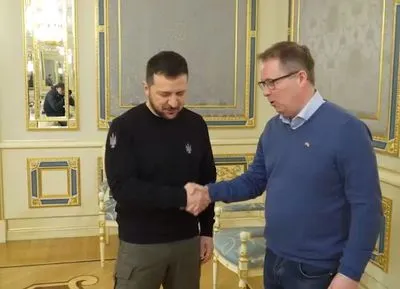 Зеленский встретился с министром обороны Норвегии: говорили об усилении ВСУ