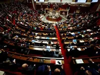 Сенат Франції проголосував за підвищення пенсійного віку до 64 років