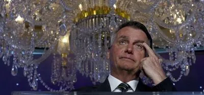 Бывший президент Бразилии даст показания по делу о ювелирном скандале