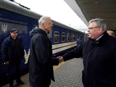 Прем'єр Латвії прибув з візитом до Києва