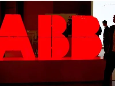 Швейцарська компанія ABB інвестує у завод з виробництва роботів у США