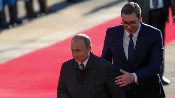 Президент Сербии раскритиковал ордер МУС на арест путина