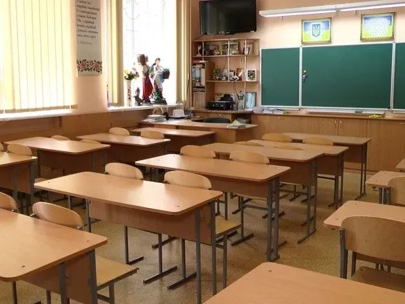 Прием заявлений в первый класс в школах Киева стартует с 27 марта