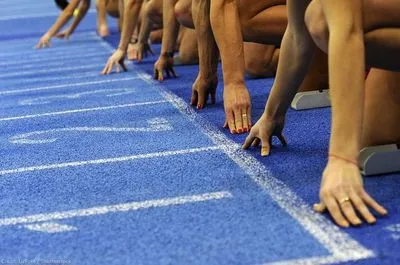 Трансгендерним спортсменкам заборонили брати участь у жіночих змаганнях з легкої атлетики