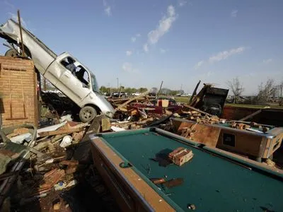 В штате Миссисипи произошел мощный торнадо: есть погибшие, уничтожено дедесятки зданий