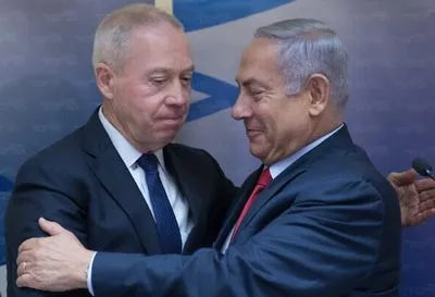 Нетаньяху звільнив Галанта з посади міністра оборони — The Times of Israel 