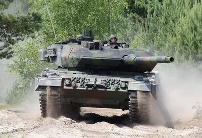 Німеччина підтвердила передачу Україні 18 танків Leopard 2