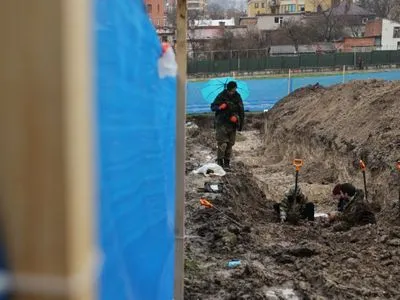У Львові на Марсовому полі почали ексгумацію давніх військових поховань