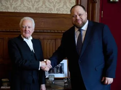 Стефанчук встретился со спикером британской Палаты лордов: обсудили усиление межпарламентского сотрудничества