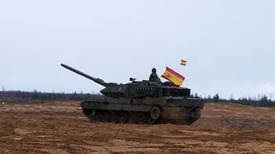 Іспанія відправить в Україну перші 6 танків Leopard після Великодня – ЗМІ