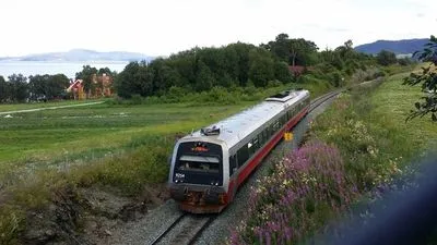 Норвегия собирается передать Украине 12 дизель-поездов