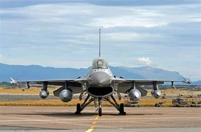 "Украине нужны F-16": Залужный показал видео о необходимости современных истребителей