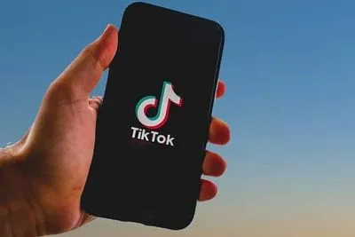Австралія заборонить TikTok на урядових пристроях