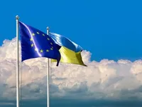 Еврокомиссия хочет рекомендовать начать переговоры с Украиной и Молдовой о вступлении - журналист