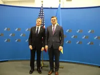 Обмінялися думками напередодні саміту НАТО: Кулеба зустрівся з Блінкеном у Брюсселі