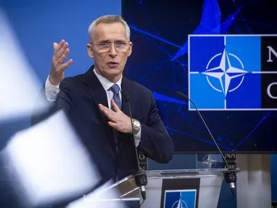 НАТО не зацікавлене у "заморожуванні" війни в Україні - Столтенберг