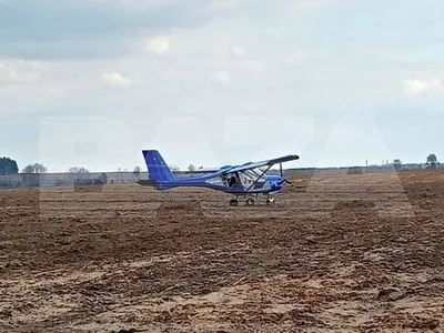 Падіння літака на брянщині: Telegram-канали оприлюднили відео допиту нібито пілота українського літака