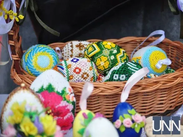 Великдень у Польщі: коли святити кошики та що у них кладуть