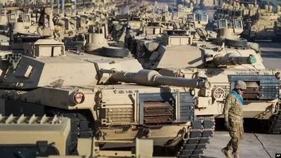 Пентагон: обучение украинских танкистов начнется "сравнительно скоро"