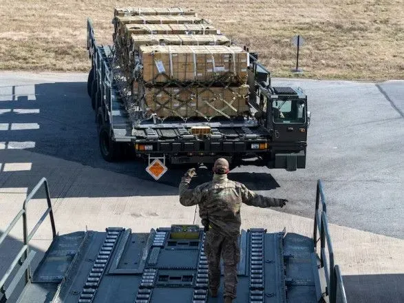 Пентагон опублікував фото військової допомоги США Україні