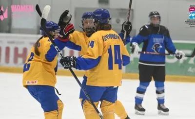 ЧС з хокею: жіноча збірна України перемогла Естонію
