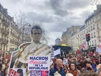 Уряд Франції не відступить від пенсійної реформи попри заперечення профспілок