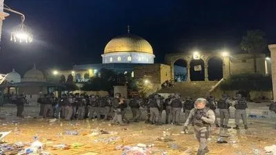 В Иерусалиме на святом городе вторую ночь подряд продолжались столкновения