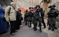 Поліція закликала ізраїльтян, які мають ліцензію, носити зброю