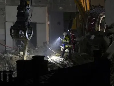 Обвал будівлі у французькому Марселі: двоє людей загинуло
