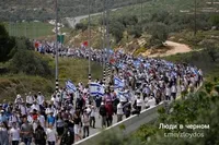 Тысячи израильских поселенцев прошли маршем через Западный берег