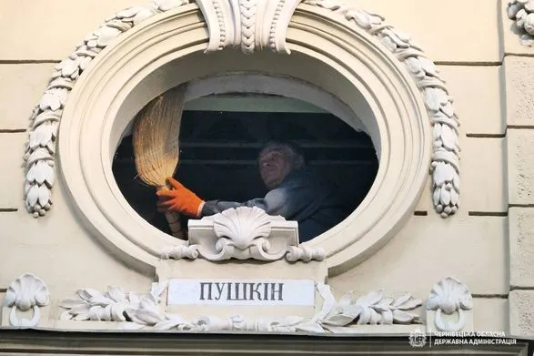 В Украине за год снесли 145 памятников: почти каждый пятый - Пушкину