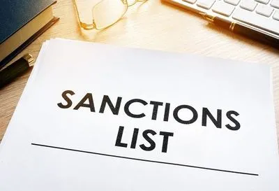 Велика Британія ввела санкції проти Оксани Марченко та родичів російських олігархів