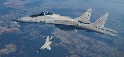 Снаряды и F-16: Кулеба назвал гарантии безопасности Украины в краткосрочной перспективе