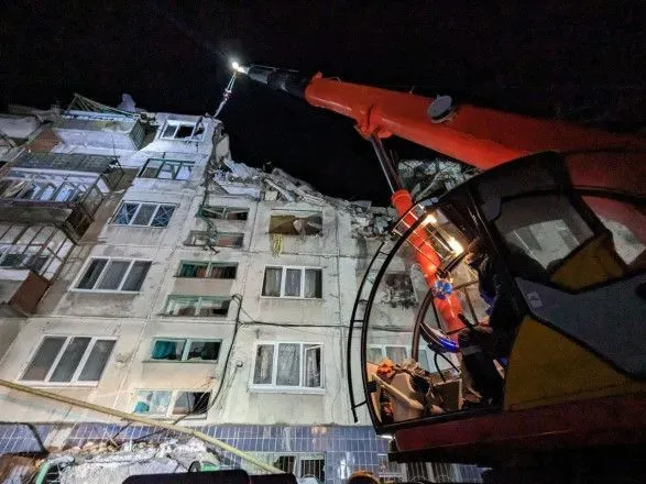 Удар рф по Славянску унес жизни 9 человек, под завалами могут быть еще пятеро