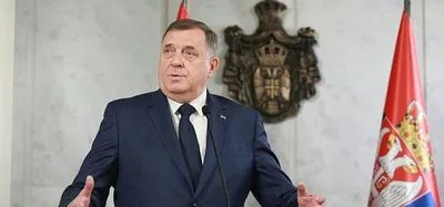 Лідер боснійських сербів Додік заявив, що чиновники розглядають рішення про проголошення незалежності