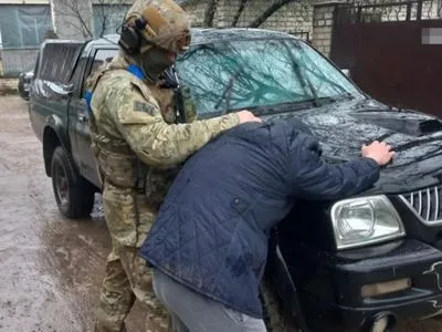Допомагав рф перекидати військові ешелони в Україну: затримали жителя Херсона