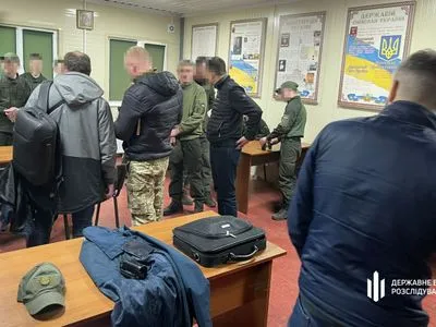 Знущання офіцера над строковиком на Івано-Франківщині: розпочато розслідування, опитують свідків і потерпілого