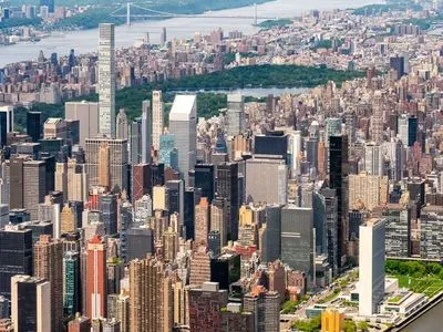 Нью-Йорк став найбагатшим містом у світі. В Каліфорнії живе найбільше мільярдерів