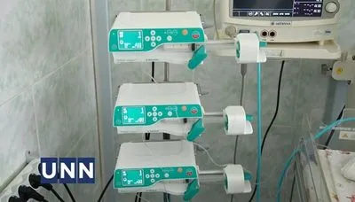 Лікарі "Охматдиту" подякували бренду Sleeper за передане лікарні медичне обладнання