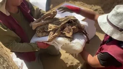 В Перу археологи знайшли мумію підлітка. Знахідка відноситься до доінкських часів