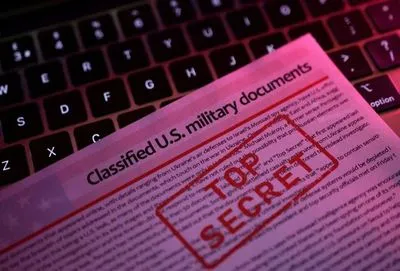 Двох військових командирів у США відсторонили від служби з підрозділу, де підозрюють витік секретних даних