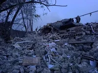 У Дніпрі з-під завалів після російської атаки врятували жінку - ДСНС